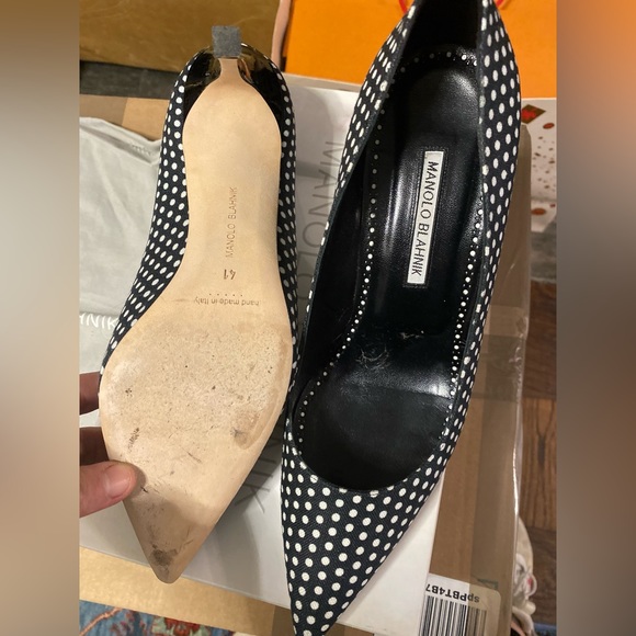 Manolo Blahnik shoes - Picture 8 of 11